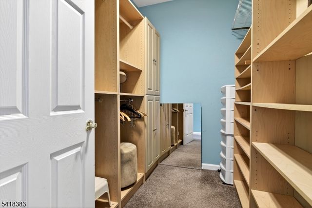 19 Witherspoon Way, Franklin Twp., NJ 08873