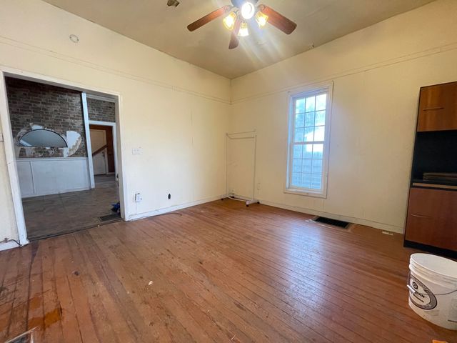 723 W Mount Vernon Street, Springfield, MO 65806