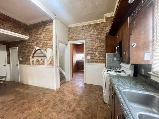 723 W Mount Vernon Street, Springfield, MO 65806