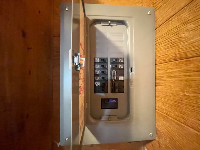 723 W Mount Vernon Street, Springfield, MO 65806