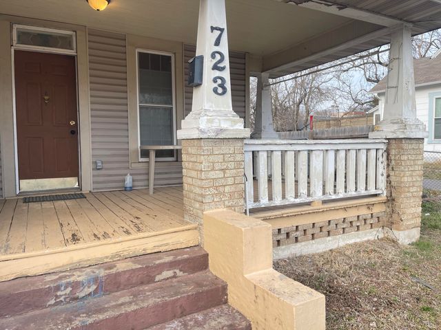 723 W Mount Vernon Street, Springfield, MO 65806