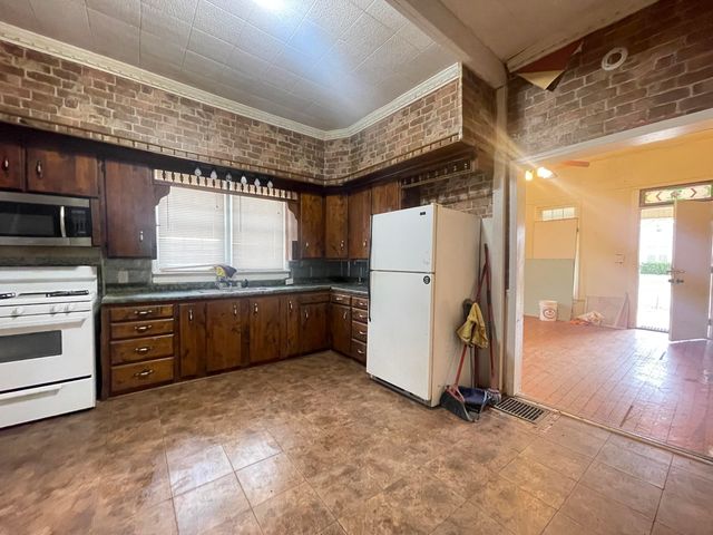 723 W Mount Vernon Street, Springfield, MO 65806