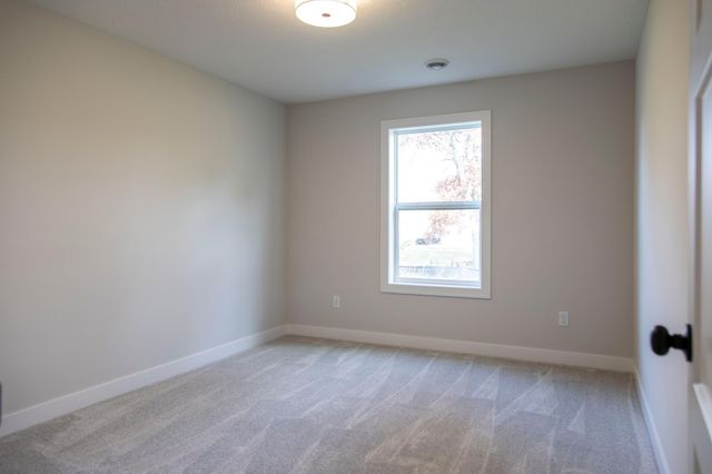3710 Knightsbridge Lane N, Lake Elmo, MN 55042