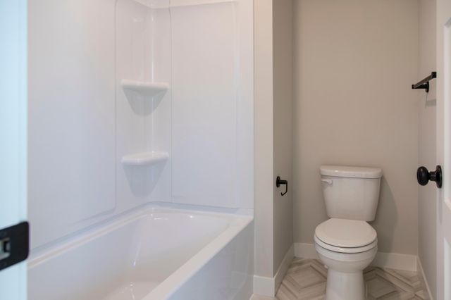 3710 Knightsbridge Lane N, Lake Elmo, MN 55042