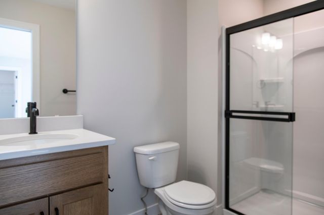 3710 Knightsbridge Lane N, Lake Elmo, MN 55042