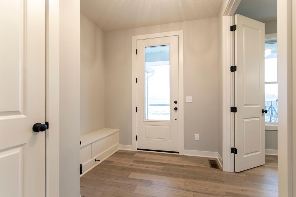 3710 Knightsbridge Lane N, Lake Elmo, MN 55042 — photo 2