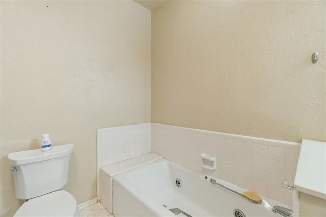 1899 Saddleback Boulevard 15, Norman, OK 73072