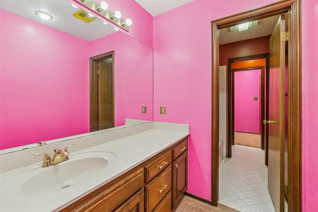 1899 Saddleback Boulevard 15, Norman, OK 73072