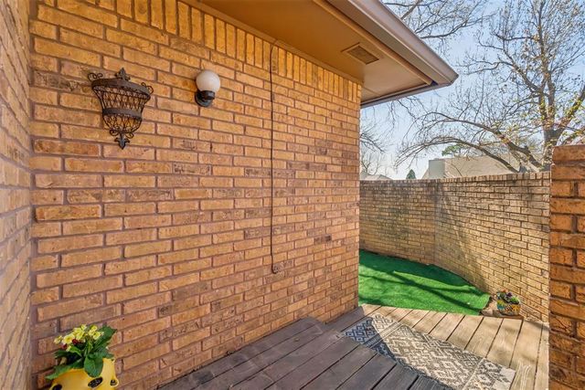 1899 Saddleback Boulevard 15, Norman, OK 73072