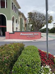 11102 NW 83rd St 217, Doral, FL 33178