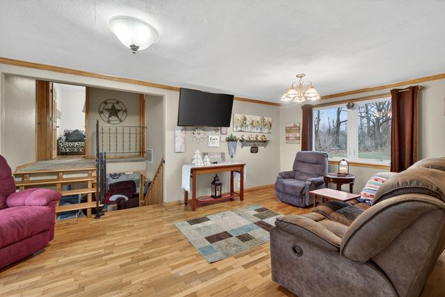 3465 E Bacon Road, Hillsdale, MI 49242