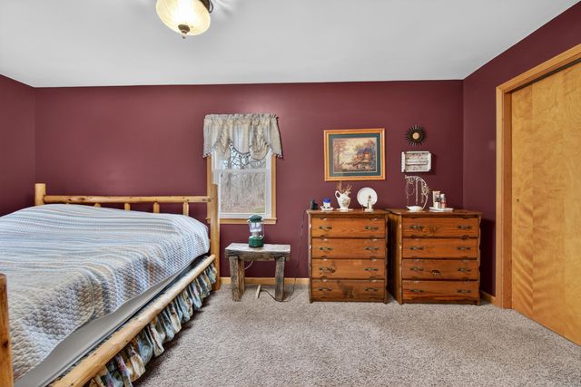 3465 E Bacon Road, Hillsdale, MI 49242