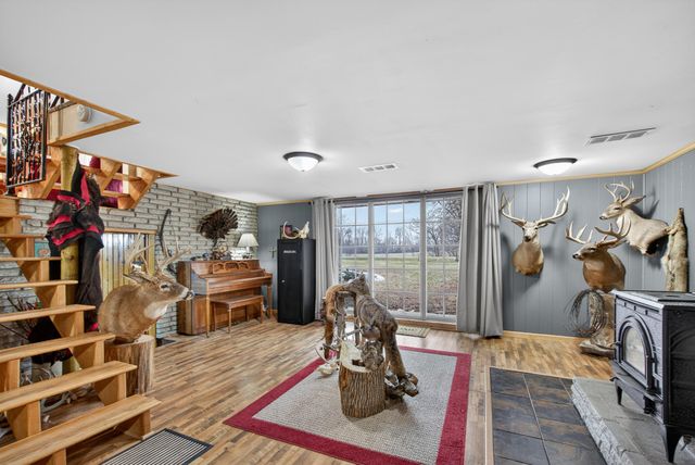 3465 E Bacon Road, Hillsdale, MI 49242