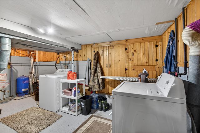 3465 E Bacon Road, Hillsdale, MI 49242