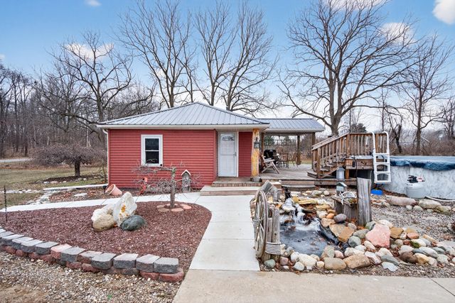 3465 E Bacon Road, Hillsdale, MI 49242