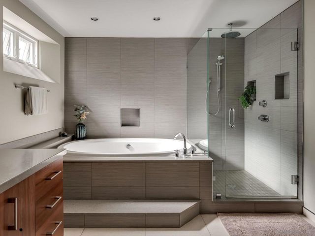 2335 33rd St, San Diego, CA 92104