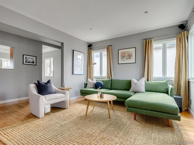 2335 33rd St, San Diego, CA 92104