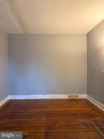 2464 KEYWORTH AVE, Baltimore, MD 21215