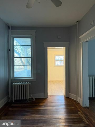 2464 KEYWORTH AVE, Baltimore, MD 21215