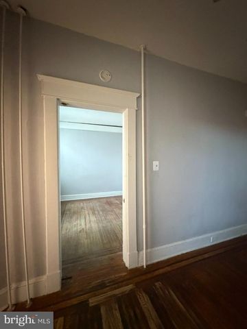 2464 KEYWORTH AVE, Baltimore, MD 21215