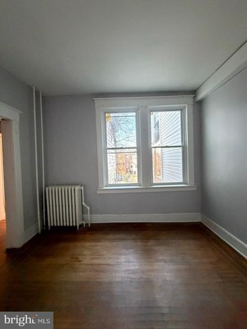 2464 KEYWORTH AVE, Baltimore, MD 21215