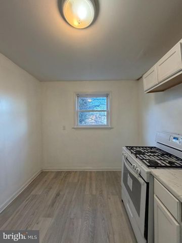 2464 KEYWORTH AVE, Baltimore, MD 21215