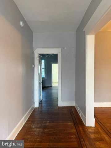 2464 KEYWORTH AVE, Baltimore, MD 21215