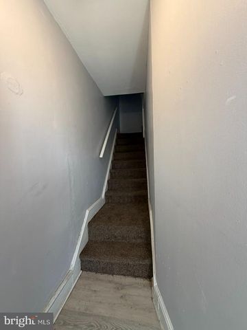 2464 KEYWORTH AVE, Baltimore, MD 21215