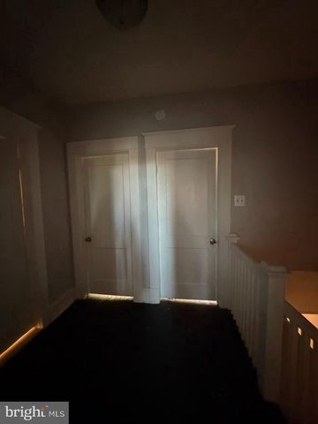 2464 KEYWORTH AVE, Baltimore, MD 21215