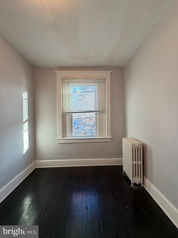 2464 KEYWORTH AVE, Baltimore, MD 21215