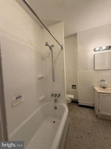 2464 KEYWORTH AVE, Baltimore, MD 21215