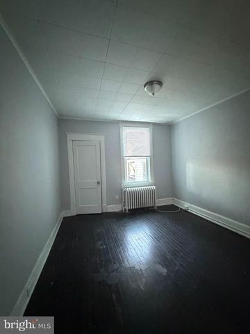 2464 KEYWORTH AVE, Baltimore, MD 21215