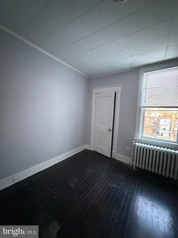 2464 KEYWORTH AVE, Baltimore, MD 21215