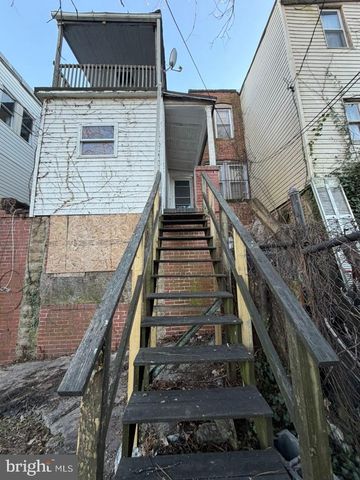 2464 KEYWORTH AVE, Baltimore, MD 21215