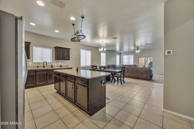 5017 S 237TH Drive, Buckeye, AZ 85326