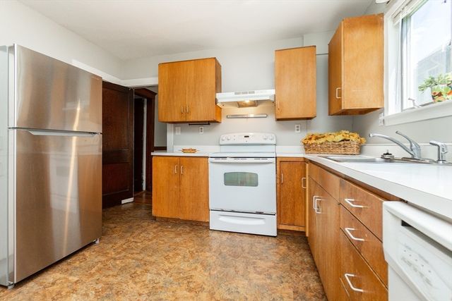 97-99 Cushing Ave, Belmont, MA 02478