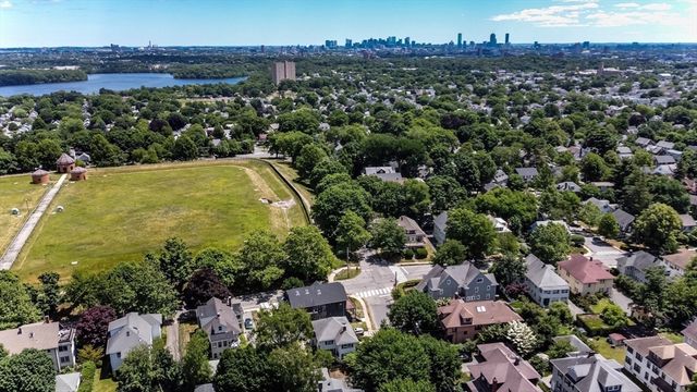 97-99 Cushing Ave, Belmont, MA 02478