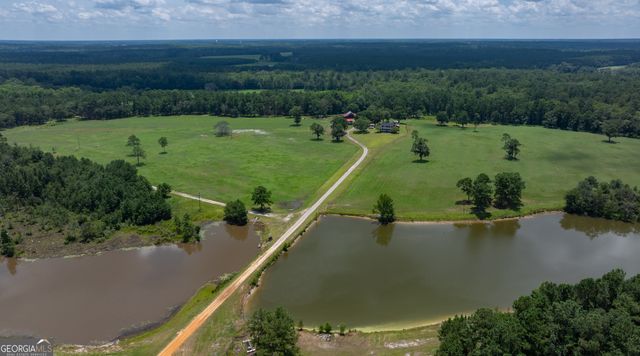 1302 Jim Sapp Road, Claxton, GA 30417