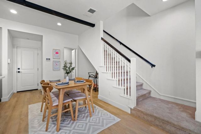 1758 Fairlead Ave, Carlsbad, CA 92011