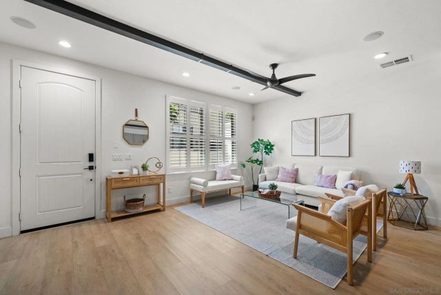 1758 Fairlead Ave, Carlsbad, CA 92011