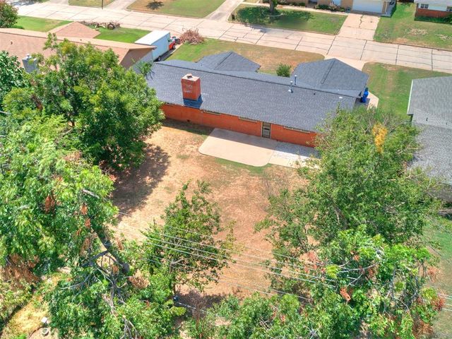 1415 Aladdin Street, Norman, OK 73072
