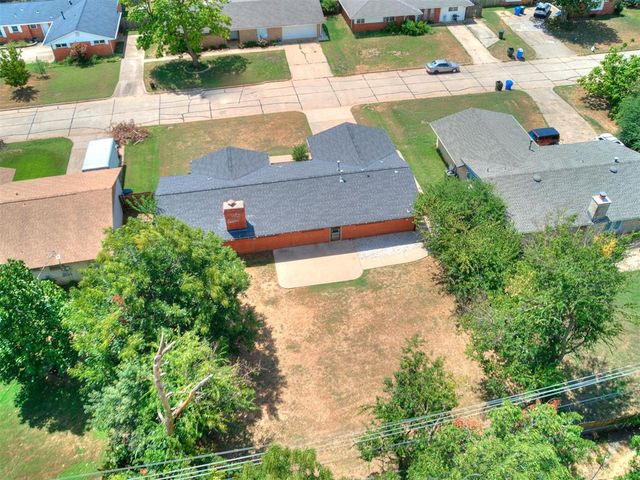 1415 Aladdin Street, Norman, OK 73072