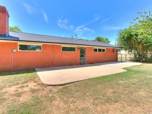 1415 Aladdin Street, Norman, OK 73072