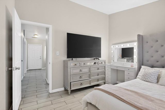 9908 Rawhide Avenue SW, Albuquerque, NM 87121