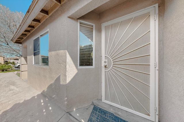 9908 Rawhide Avenue SW, Albuquerque, NM 87121