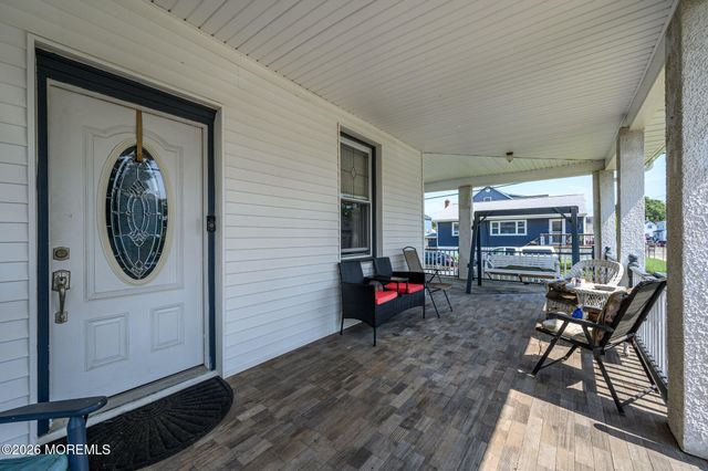 21 Willow Street, Keansburg, NJ 07734