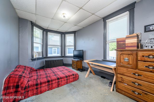 21 Willow Street, Keansburg, NJ 07734