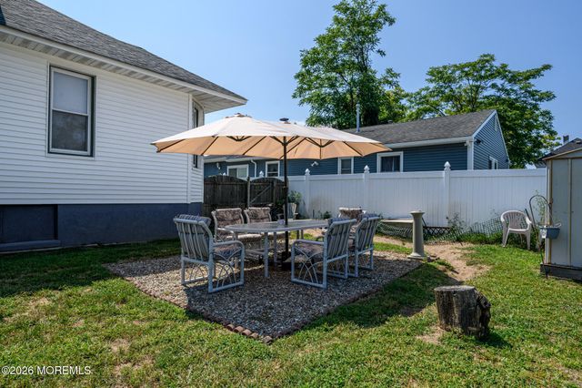 21 Willow Street, Keansburg, NJ 07734
