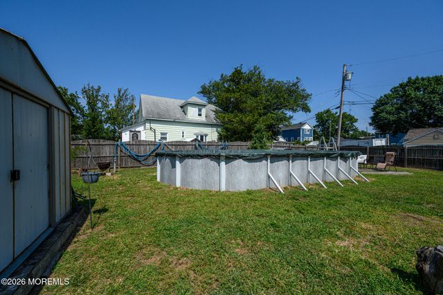 21 Willow Street, Keansburg, NJ 07734