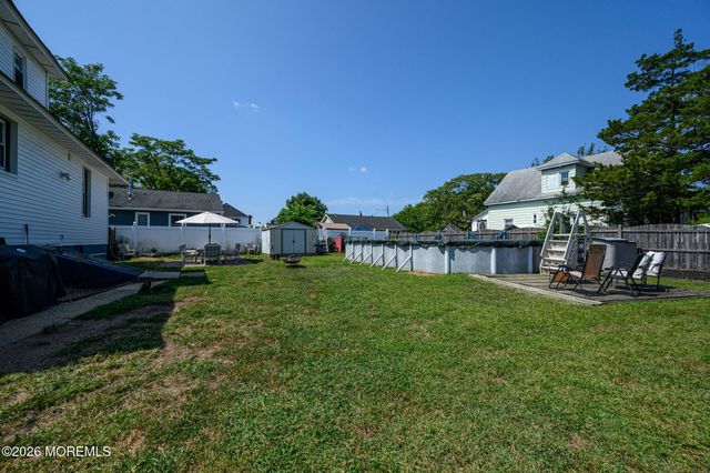 21 Willow Street, Keansburg, NJ 07734